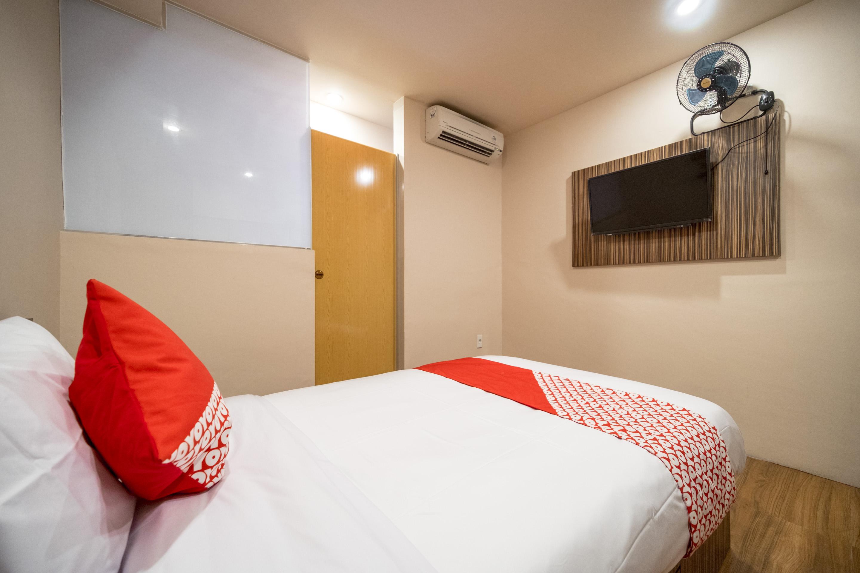 Oyo 291 Medan City Syariah Экстерьер фото